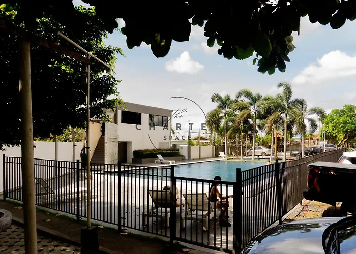 Close To Airport With Balcony And Pool Access Aparthotel Lapu-Lapu City